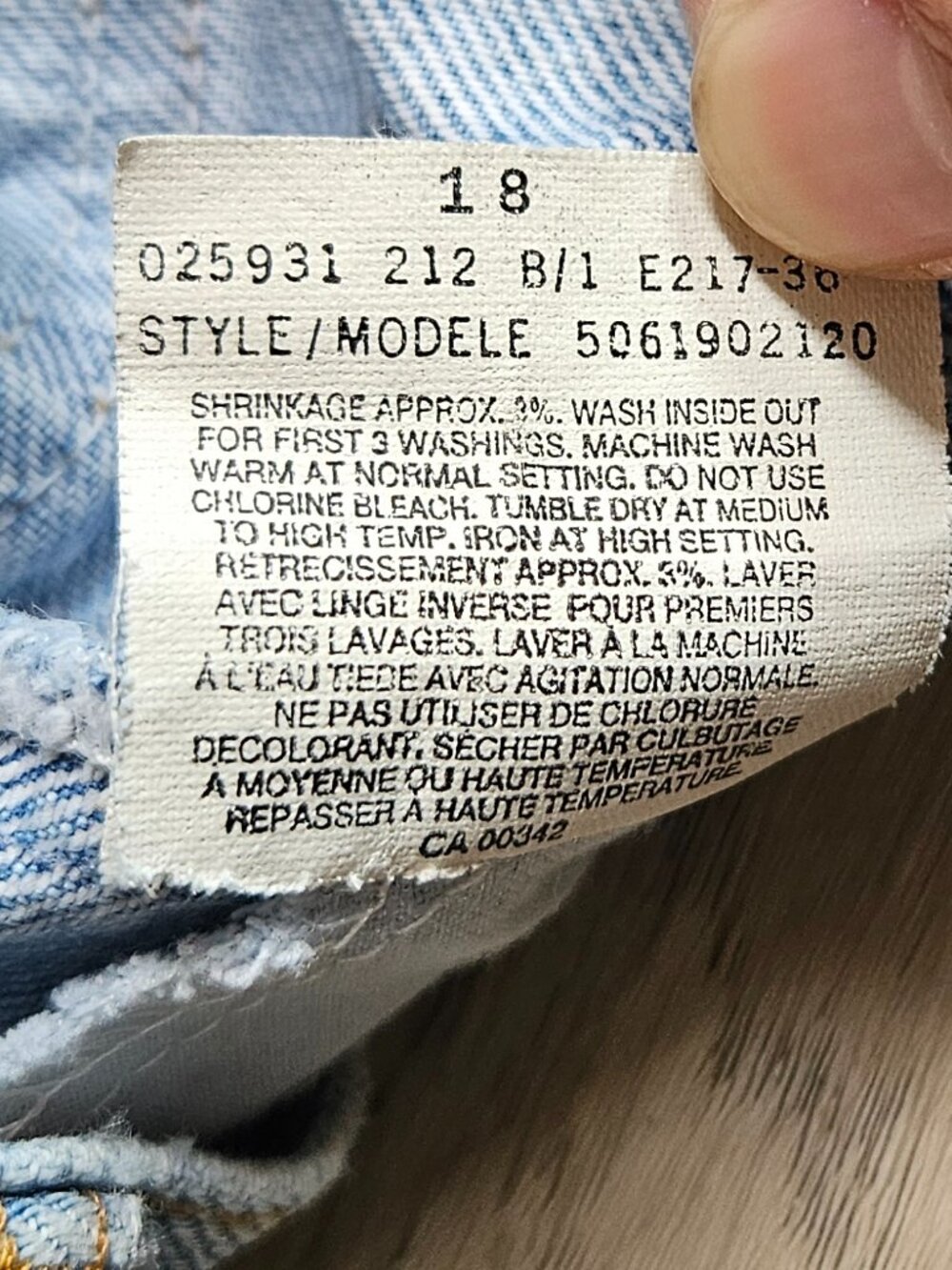 Men's Vintage Levi Strauss Orange Tab Light Blue Washed Denim Jeans Sz 36x24 - Picture 8 of 10